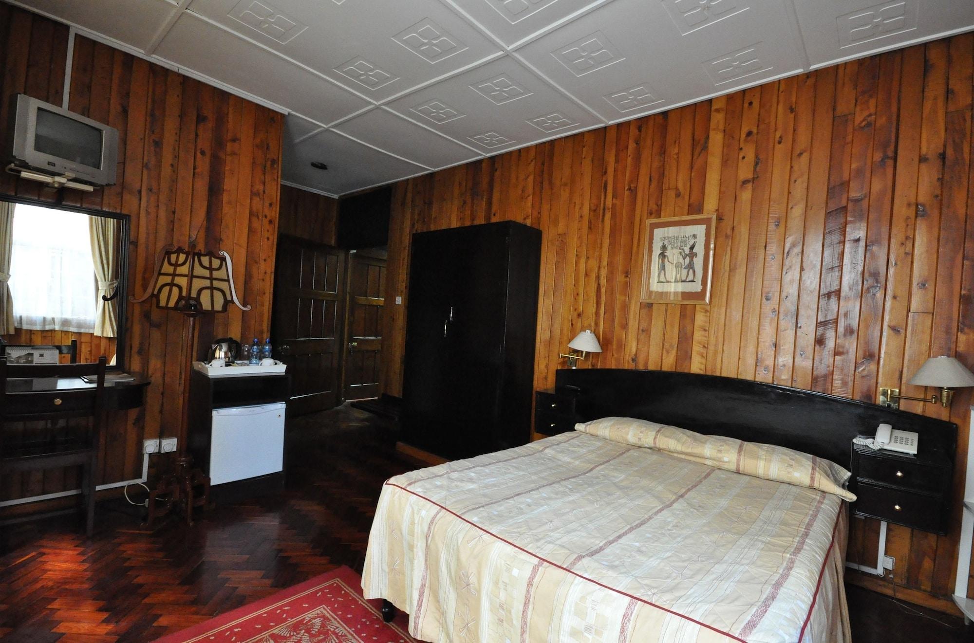 The Oakwood Hotel Nairobi Buitenkant foto