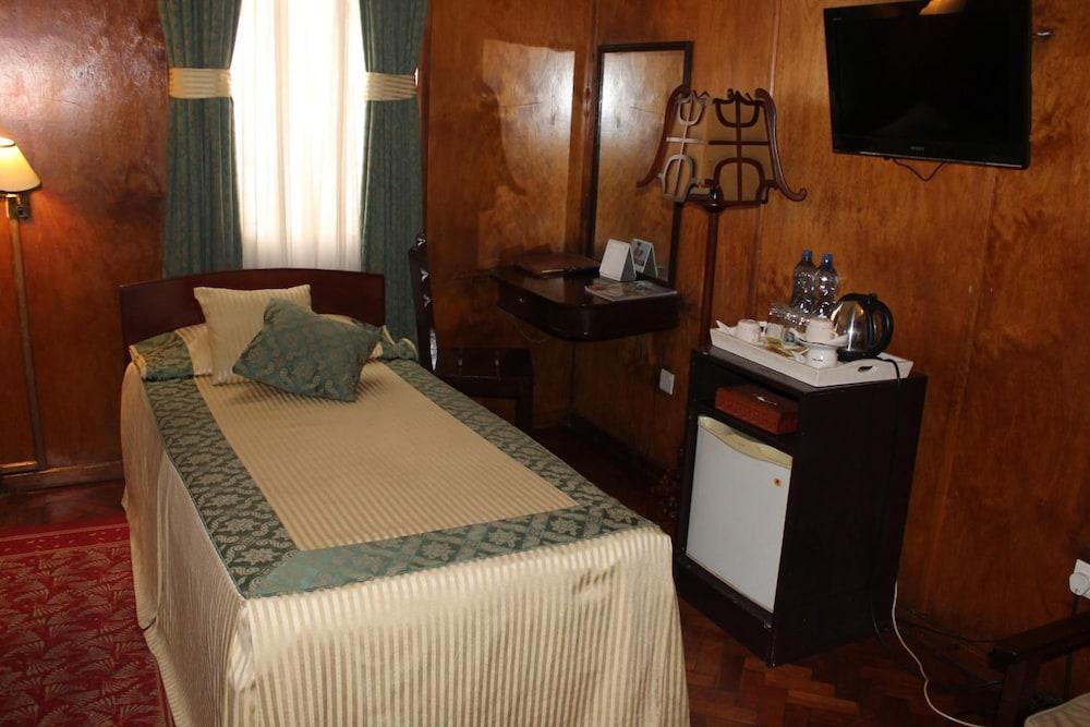 The Oakwood Hotel Nairobi Buitenkant foto