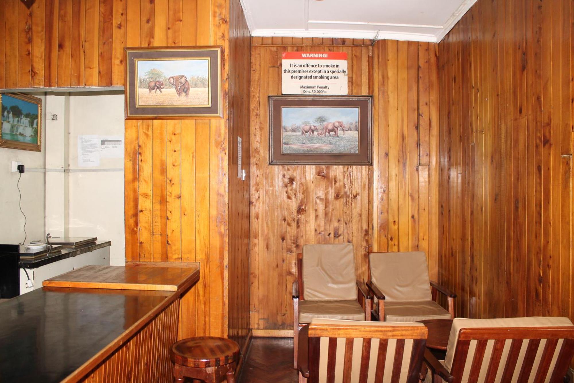 The Oakwood Hotel Nairobi Buitenkant foto