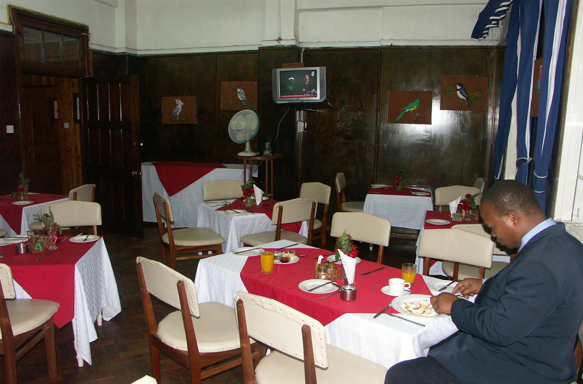 The Oakwood Hotel Nairobi Buitenkant foto